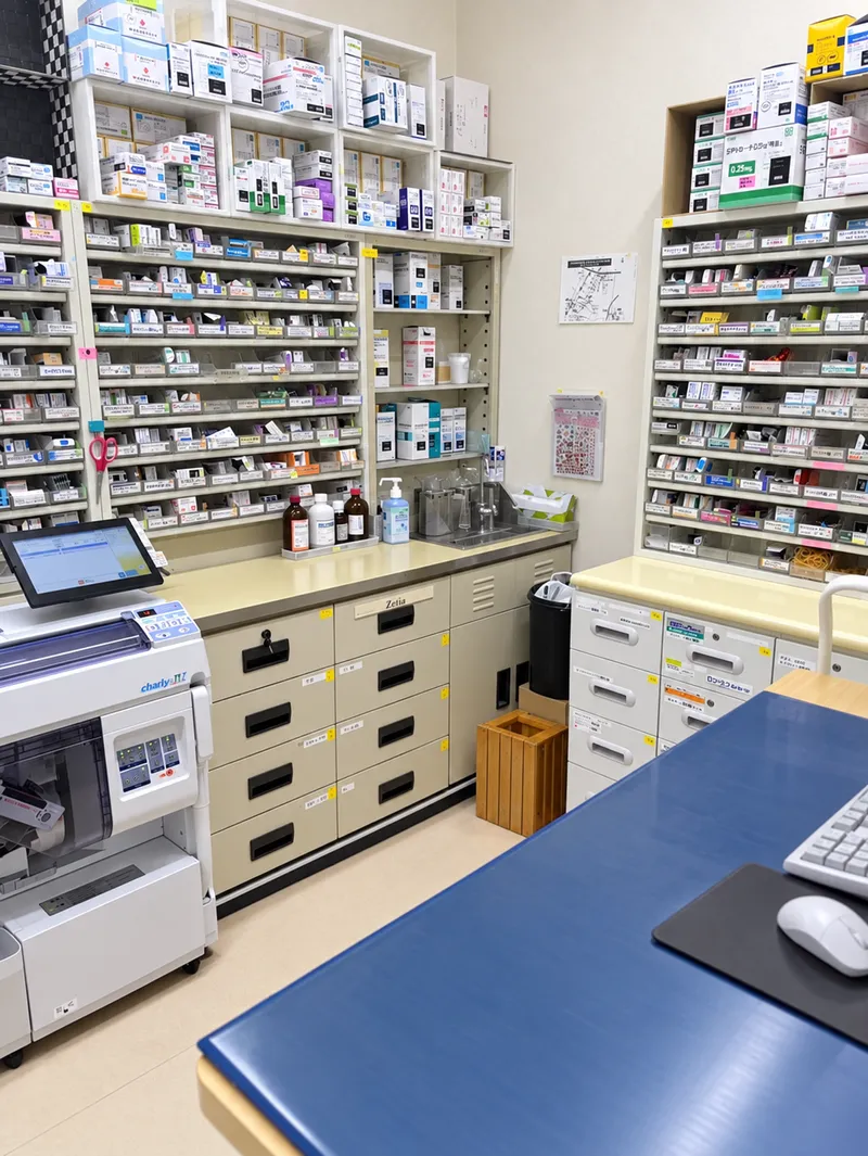 すみれ薬局 和泉店の調剤室